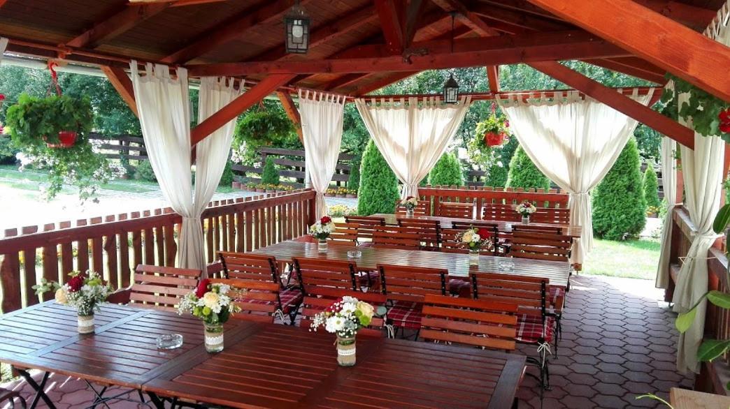Olimpia Villa Tibod Extérieur photo