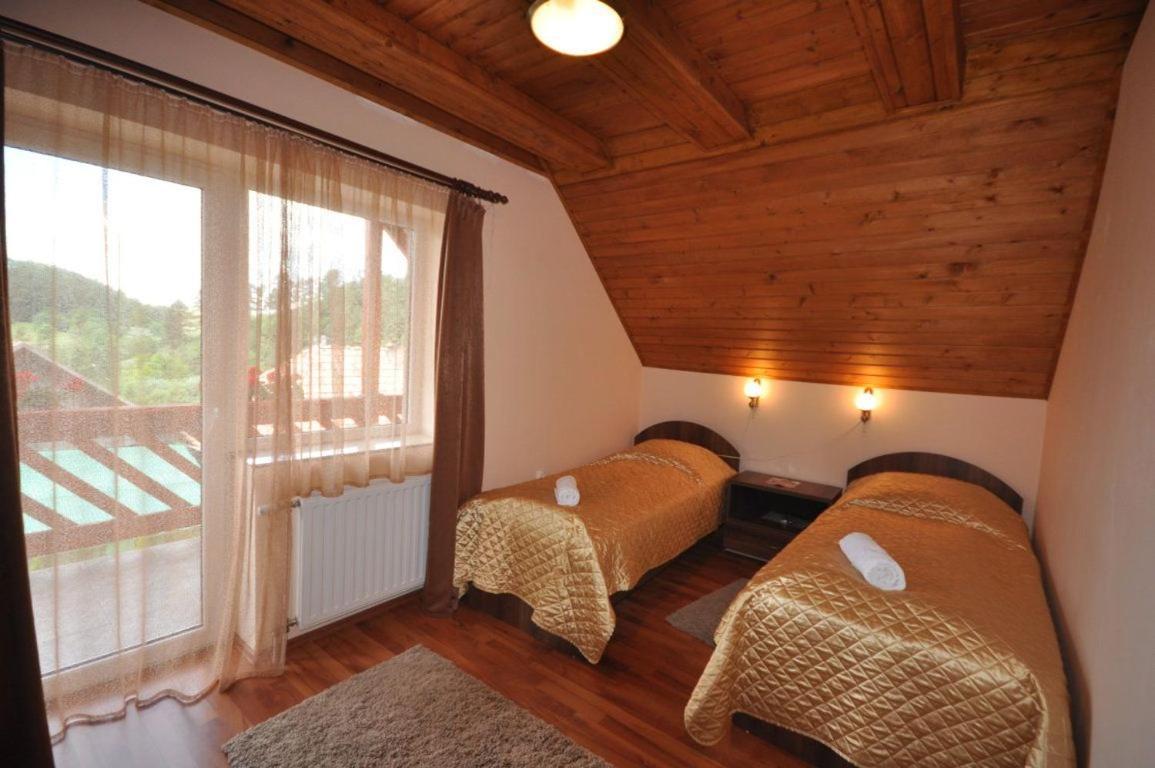 Olimpia Villa Tibod Extérieur photo