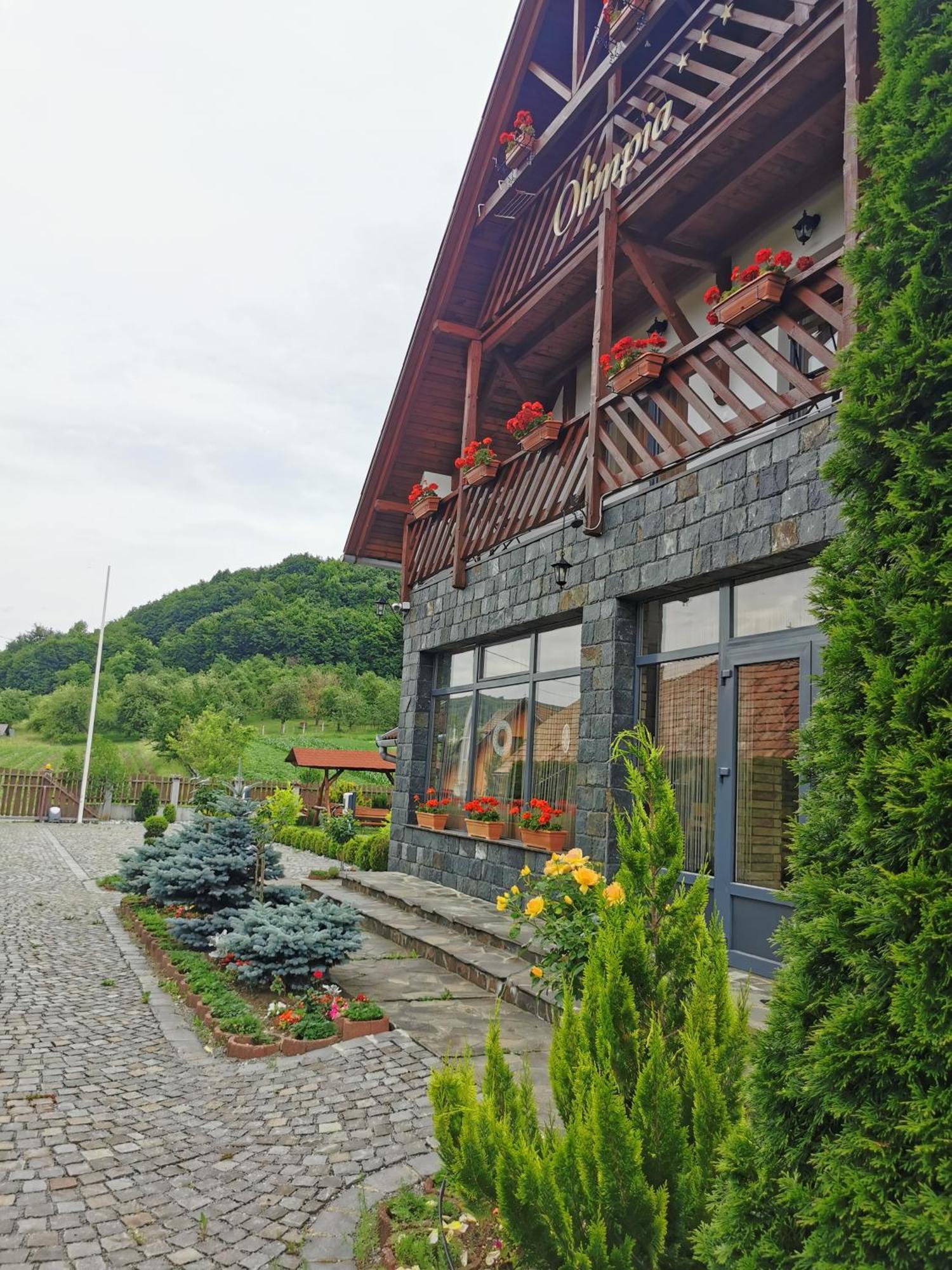 Olimpia Villa Tibod Extérieur photo